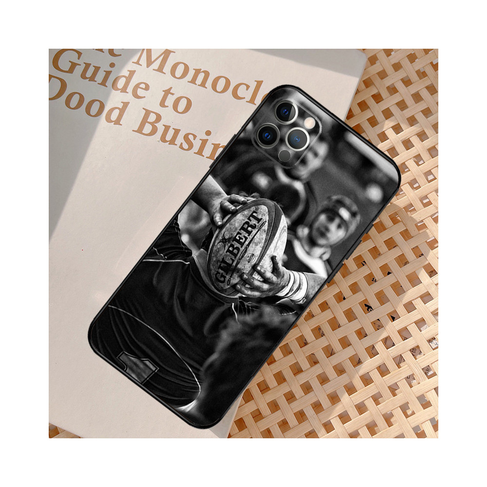 Coque iPhone 14 Plus Rugby - Noir et Blanc - Passion et Protection