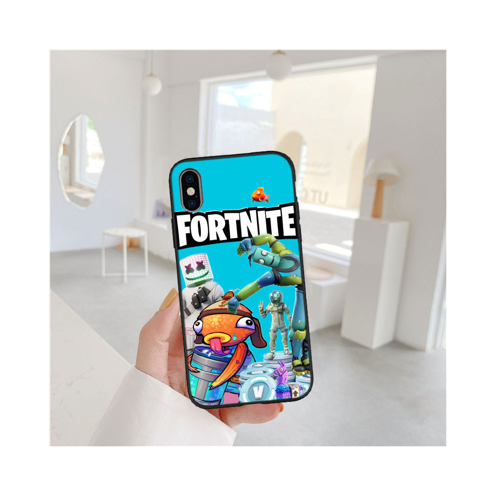 Coque iPhone 15 Plus Fortnite : Personnages Iconiques & Design Coloré