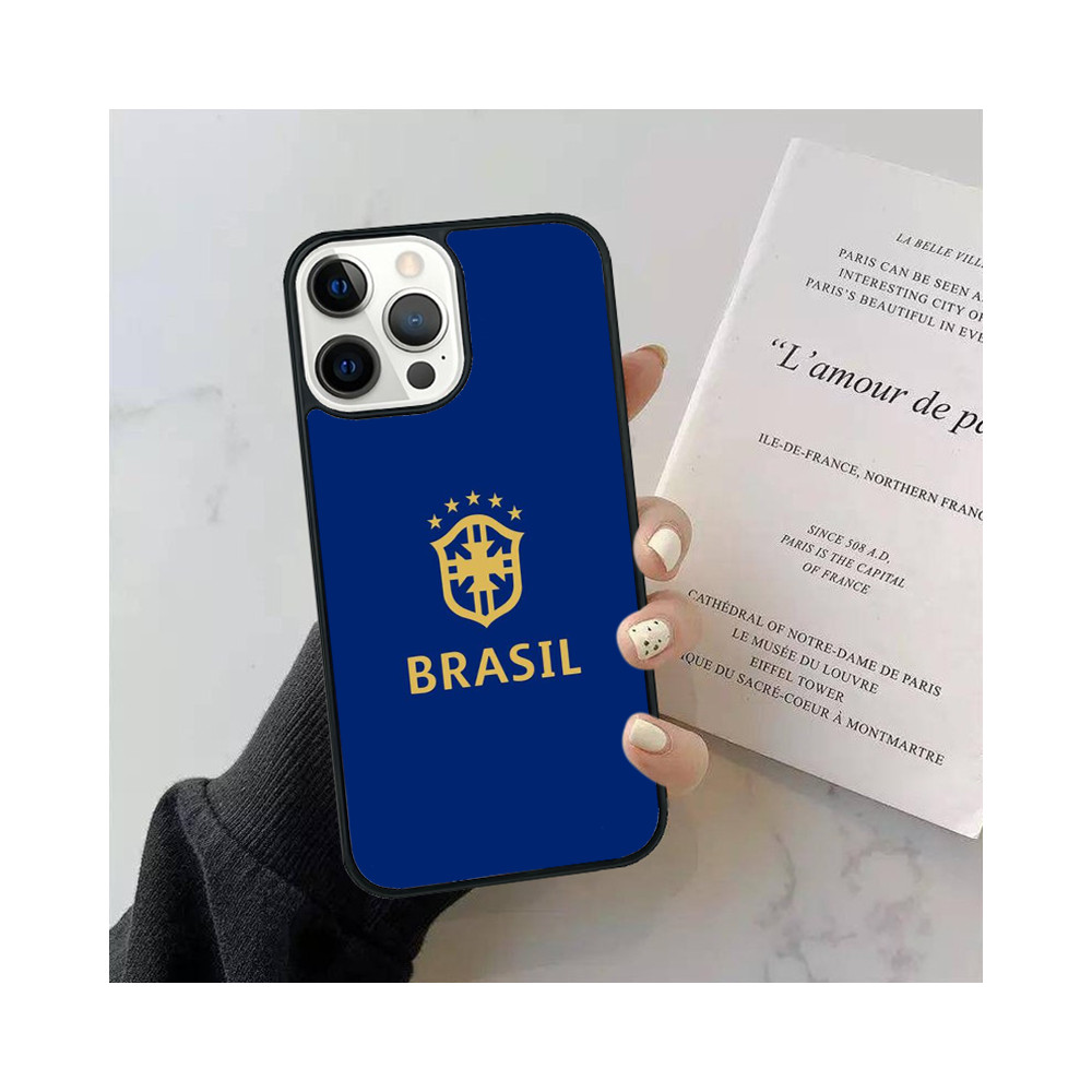 Coque iPhone Brésil : Affichez votre passion pour le football !