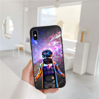 Coque iPhone Astronaute Casque Lumineux - Design Spatial Unique