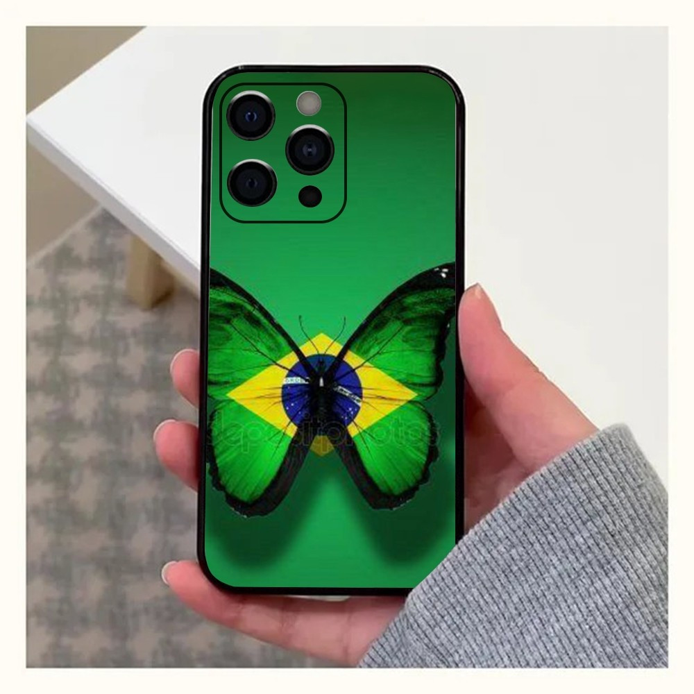 Coque iPhone 14 Pro Max Papillon Brésil - Élégance et Soutien